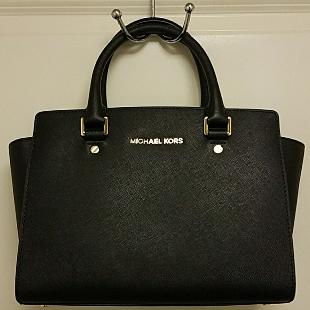 Michael Kors black tote